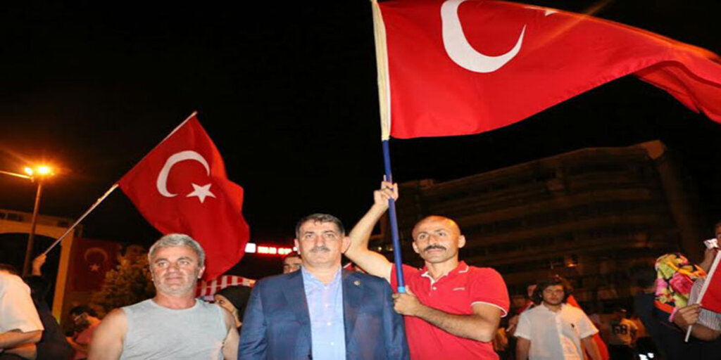 'İstiklal aşkıyla meydanları dolduran aziz milleti hesap edemediler'