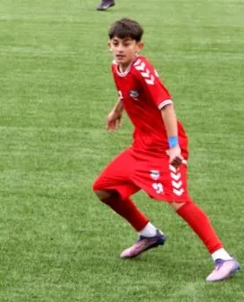 Kadık&ouml;yspor&rsquo;un parlayan yıldızı K&ouml;ksal Utku Yapıcı