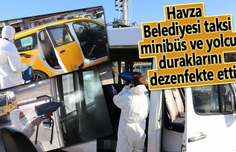 Havza Belediyesi taksi, minibüs ve yolcu duraklarını dezenfekte etti