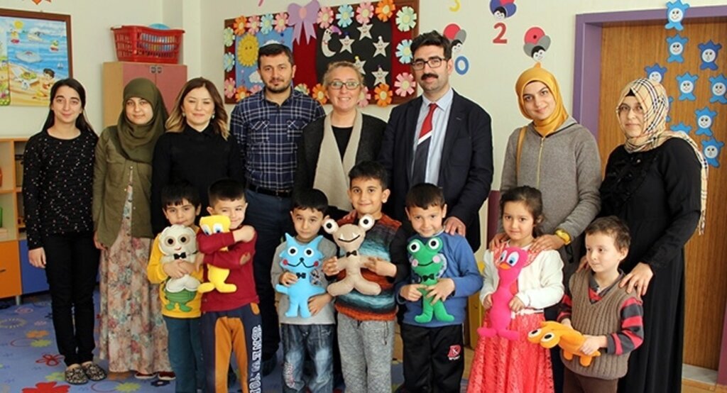 19 Mayıs Gençlik Merkezi ​ Oyuncak atölyesi mutluluk dağıttı