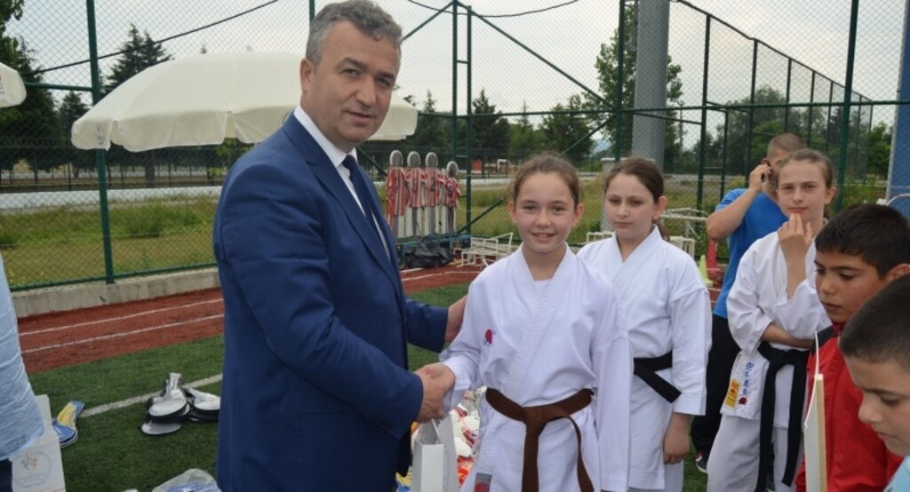 19 mayıs ilçesi 2014-2015 yaz spor okulları açılış töreni gerçekleşti