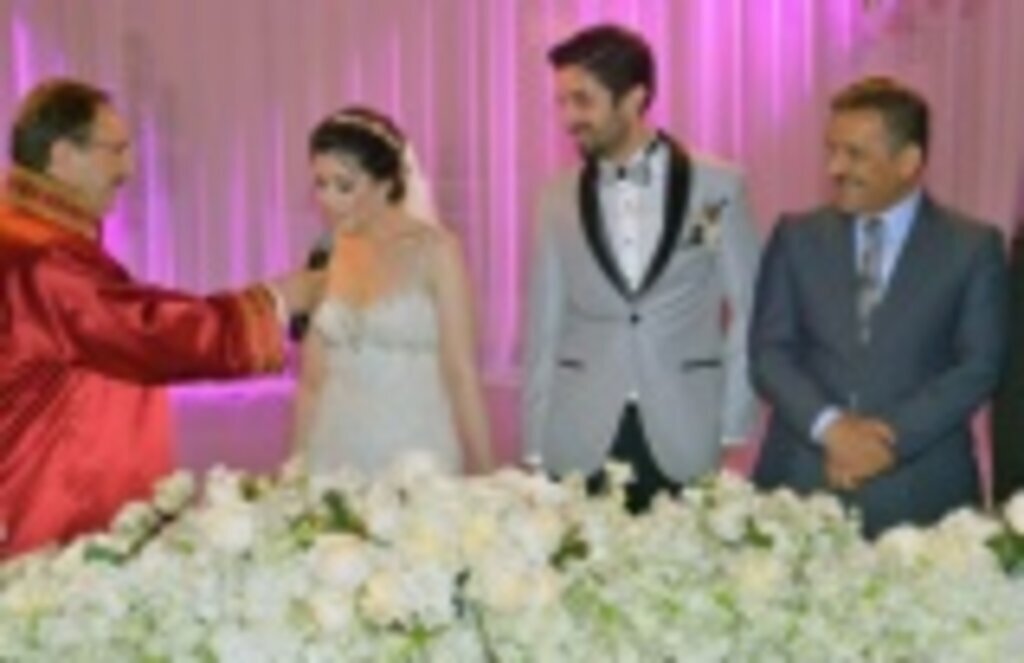 Aybüke Alver ile Hakan Kiriş dünya evine girdi