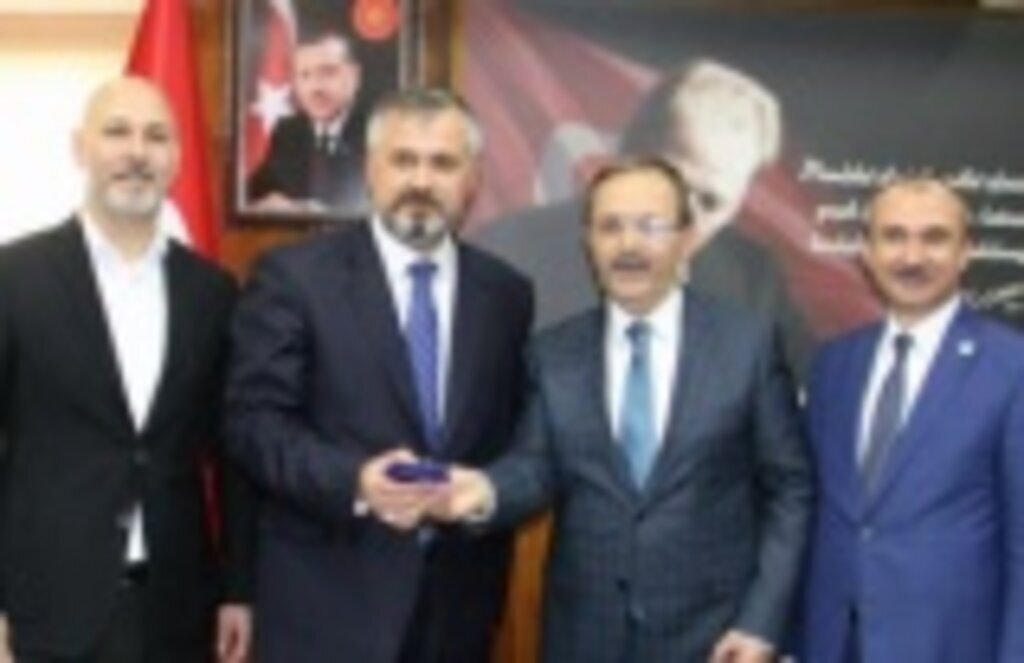 Bafra Belediyesi'nde Hamit Kılıç mührü aldı