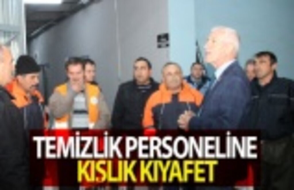 Alaçam Belediyesi Temizlik Personeline Kışlık Kıyafet