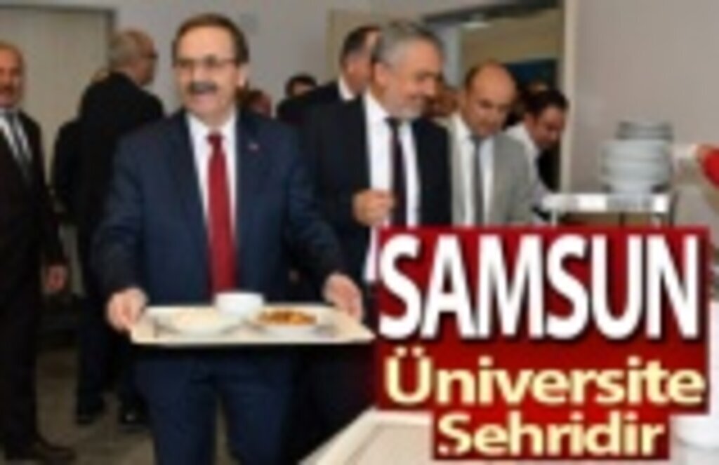 Zihni Şahin, OMÜ'de öğrencilerle buluştu, karavanadan yemek yedi