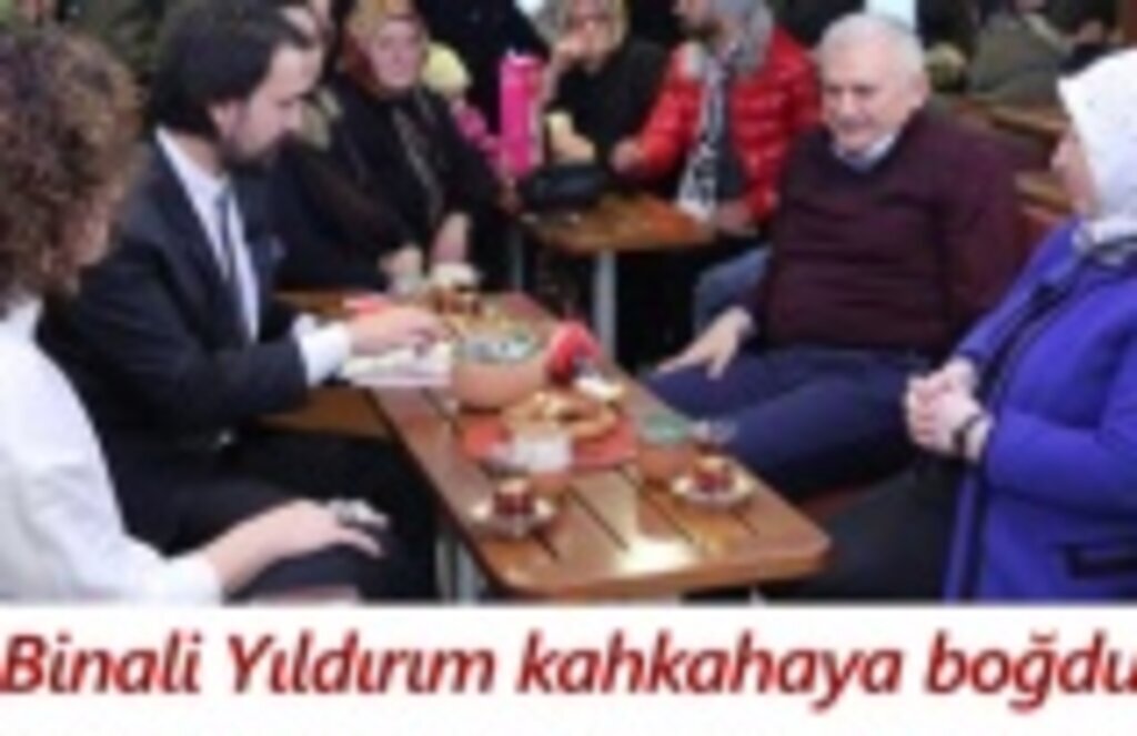 Binali Yıldırım Vapurda çay simit sohbet programı izle