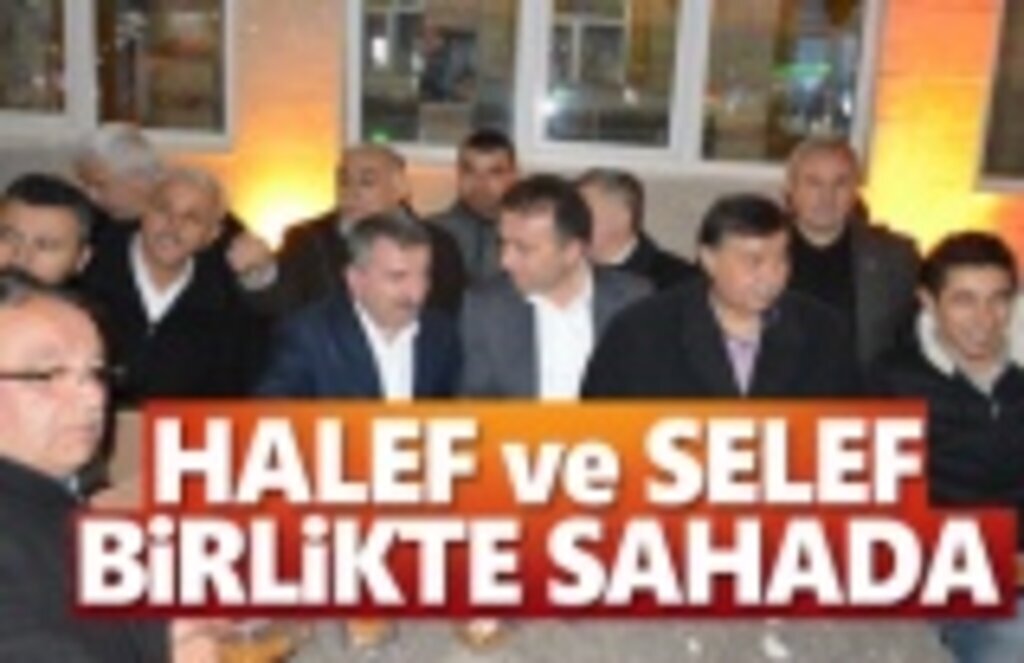 Halef selef birlikte tatlı ikram ettiler