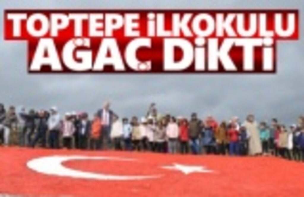 Toptepe İlkokulu Öğrencileri Ağaç Dikti