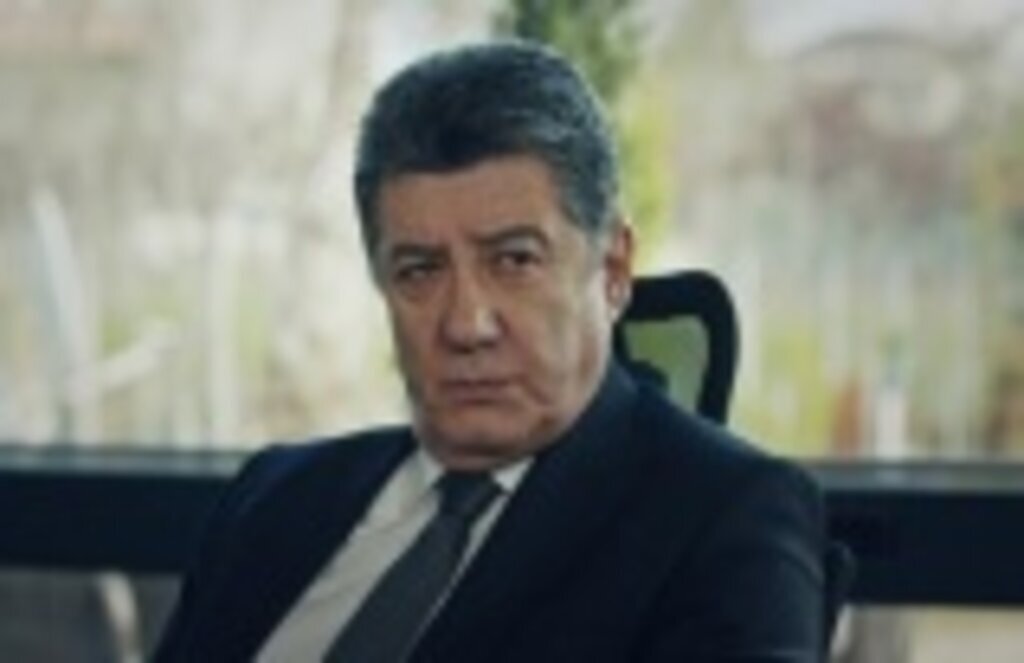 Tarık Ünlüoğlu hayatını kaybetti