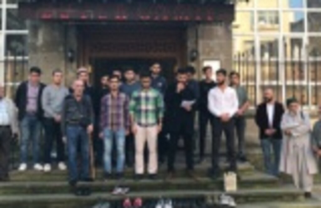 TÜGVA'lı gençler İsrail'e tepki gösterdi