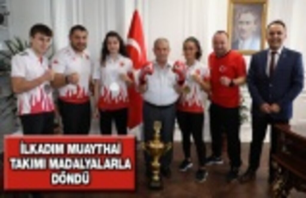 İlkadim Muaythai Takımı Madalyalarla Döndü