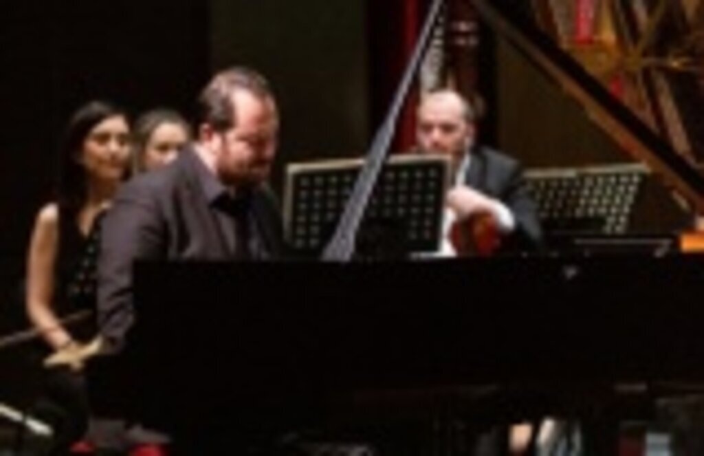 Samsun Haber - Farklı Dünyalar SAMDOB sahnesinde bir araya geldi!