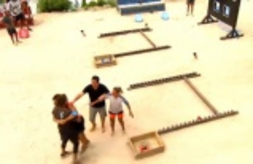 Survivor'da Yasin ve Barış kavga etti, Acun Ilıcalı müdahele etti