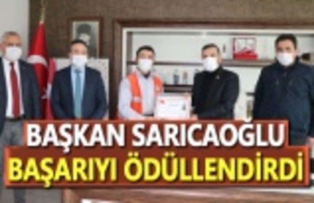Başkan Sarıcaoğlu, Başarıyı ödüllendirdi