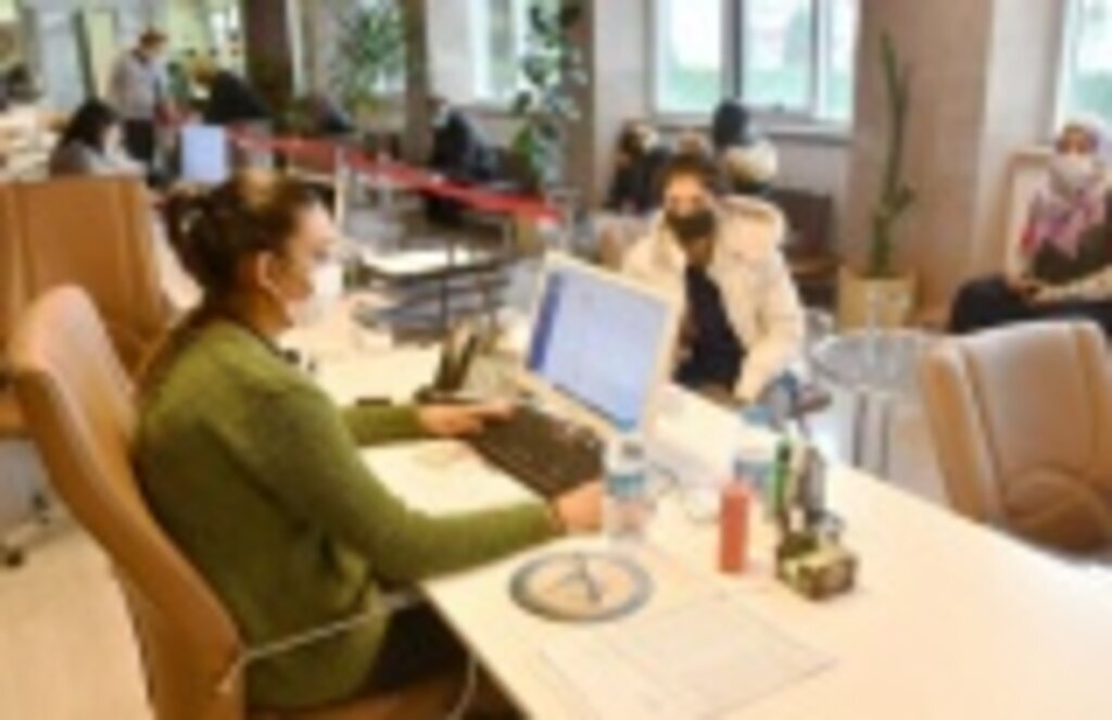 SBB Çözüm Merkezi’ne 74 bin 283 başvuru ile 242 bin 39 çağrı