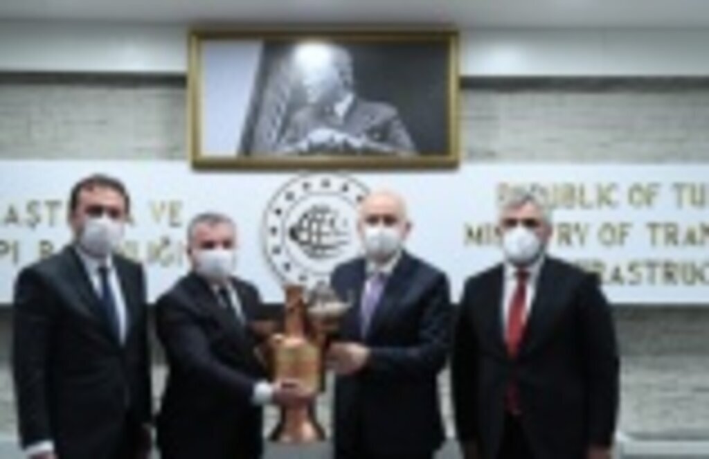 Bakan Karaismailoğlu'ndan Havza OSB’ye yol talimatı