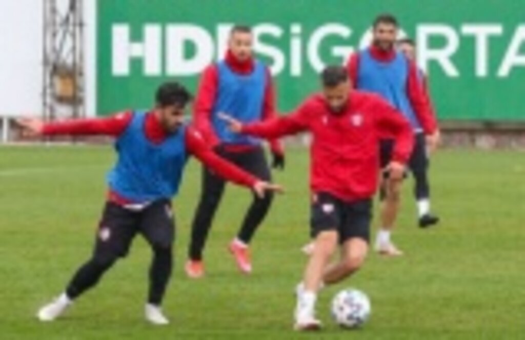 Samsunspor Altınordu maçı hazırlıklarına başladı