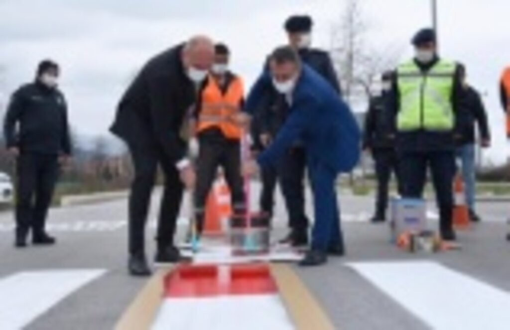 Tekkeköy'den Yayalar Kırmızı Çizgimiz mesajı