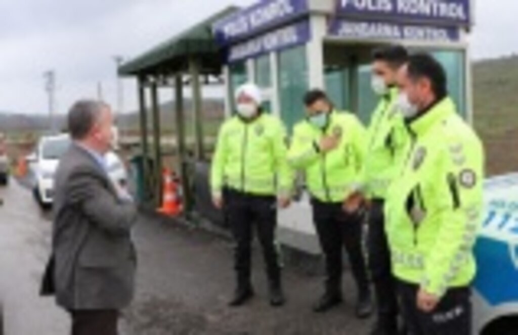 Başkan Özdemir’den polislere ziyaret