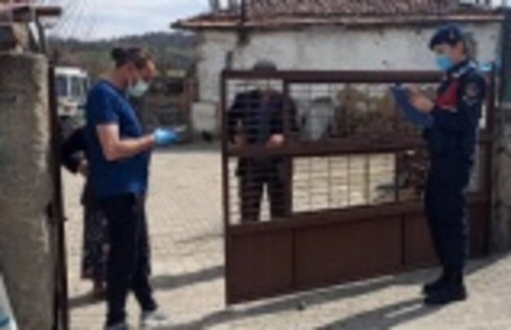 Samsun'da izolasyon kuralını ihlal eden 10 şahıs yakalandı