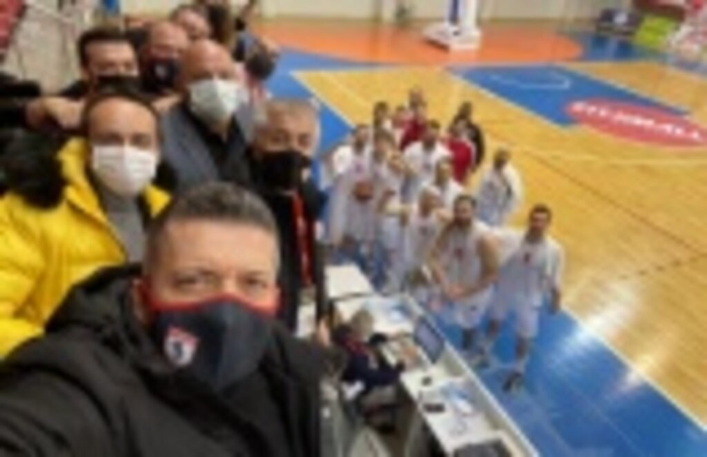 Samsunspor basketbol da fark atıyor