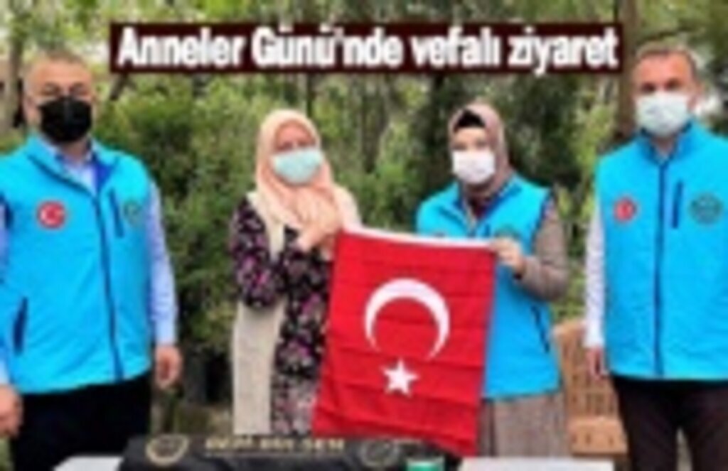 Bem-Bir-Sen Şehit Annelerini Unutmadı