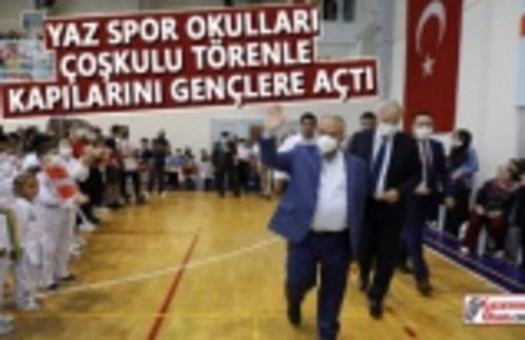 Başkan Demirtaş, Yaz Spor Okullarının Açılışını Yaptı