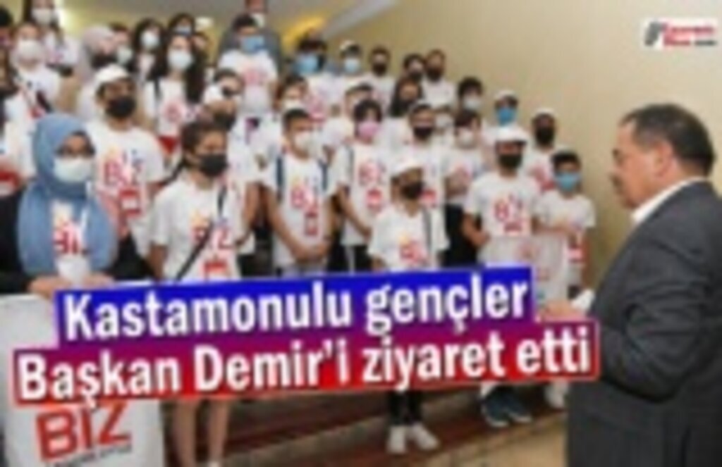 Kastamonulu gençler Başkan Demir’i ziyaret etti