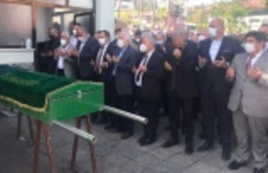 Zeliha Özön dualarla son yolculuğuna uğurlandı