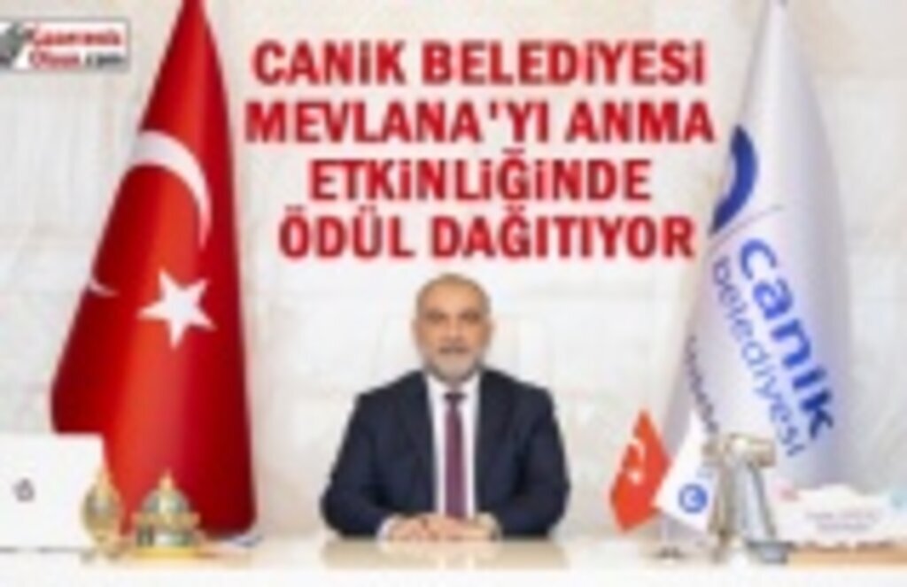 Canik Belediyesi Mevlana'yı Anma Etkinliğinde Ödül Dağıtıyor