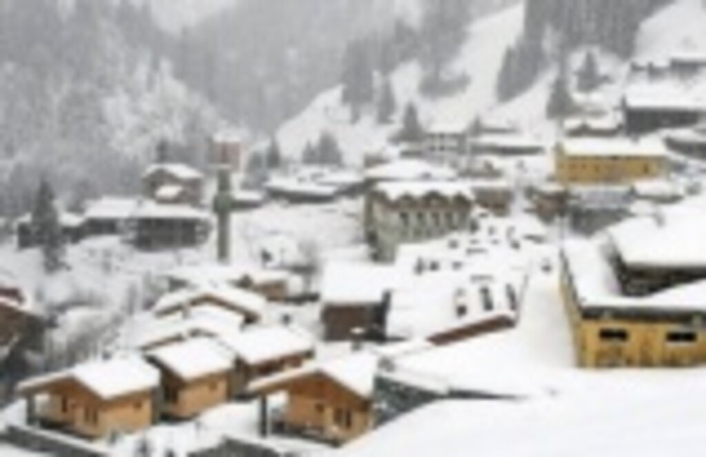 Rize'de okullar tatil mi? Rize'de 23 Aralık Perşembe kar tatili var mı?