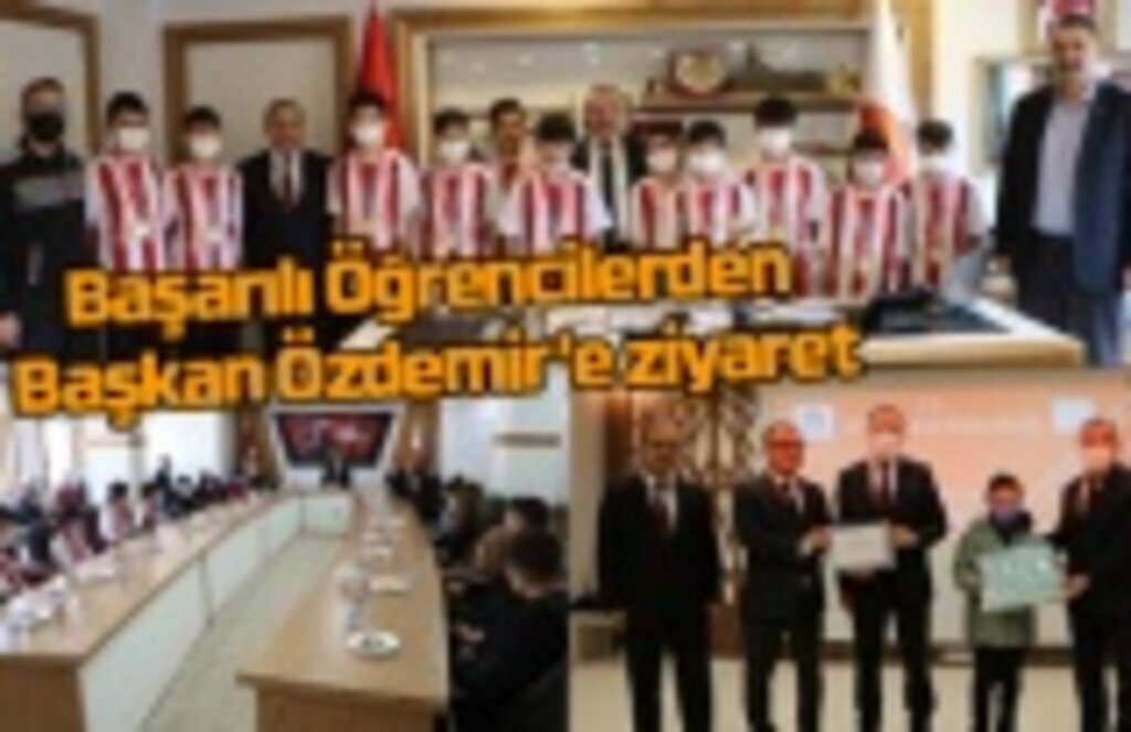 Başarılı Öğrencilerden Başkan Özdemir’e ziyaret