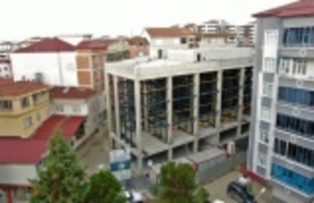 Çarşamba 214 araç kapasiteli otoparkına kavuşuyor