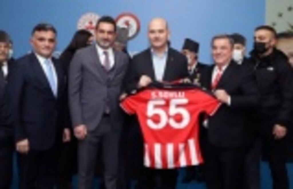 Bakan Soylu'ya Samsunspor forması