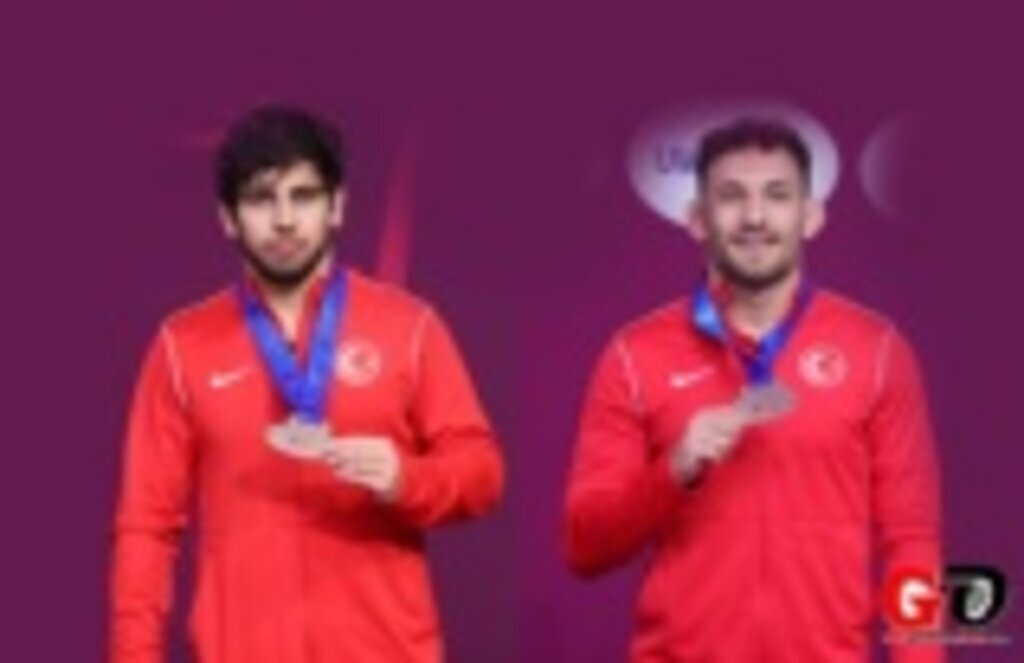 Abdulvasi Balta ve Hamza Alaca bronz madalya kazandı