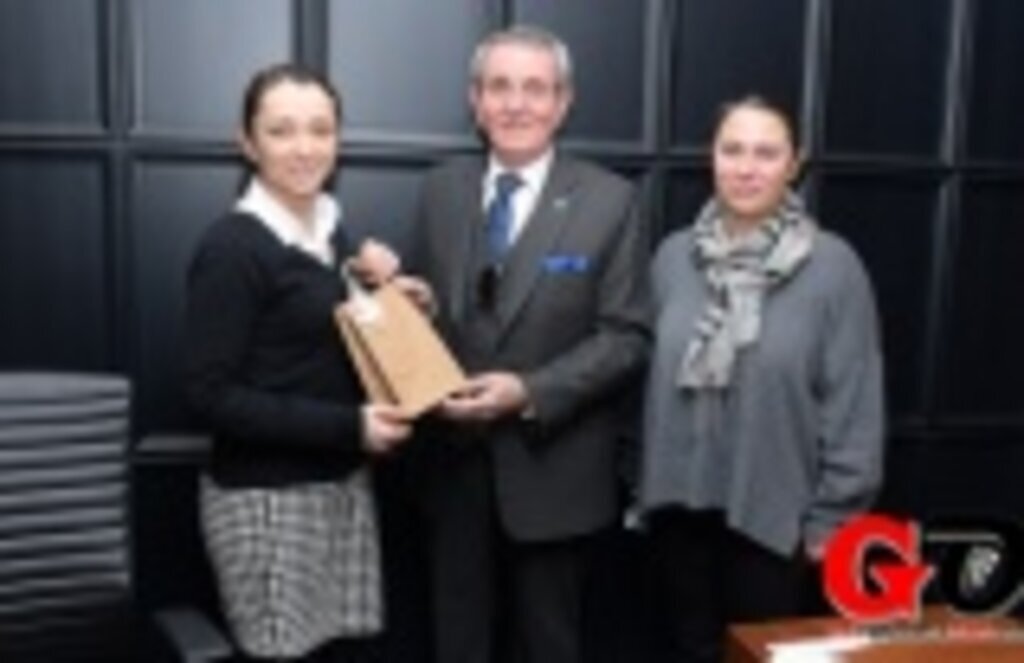 Başkan Murzioğlu’ndan personele Dünya Emekçi Kadınlar Günü hediyesi