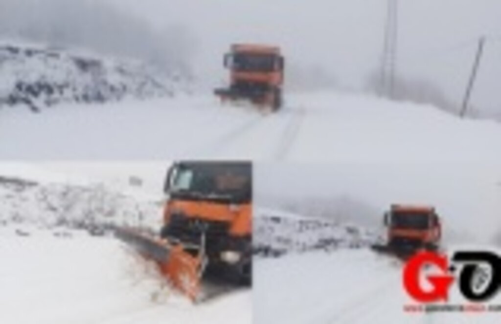Kar bastırdı yollar kapandı ekipler seferber oldu! Samsun Haber