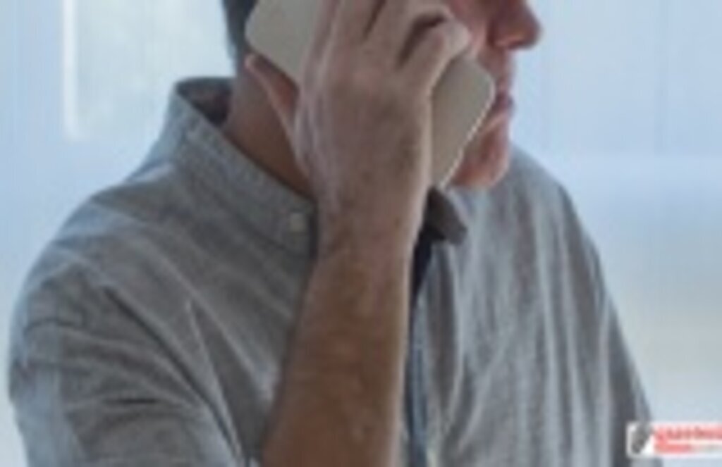 Cep Telefonları Alerjik Hastalıklara Yol Açar mı? Kadınlarda Nikel Duyarlılığı