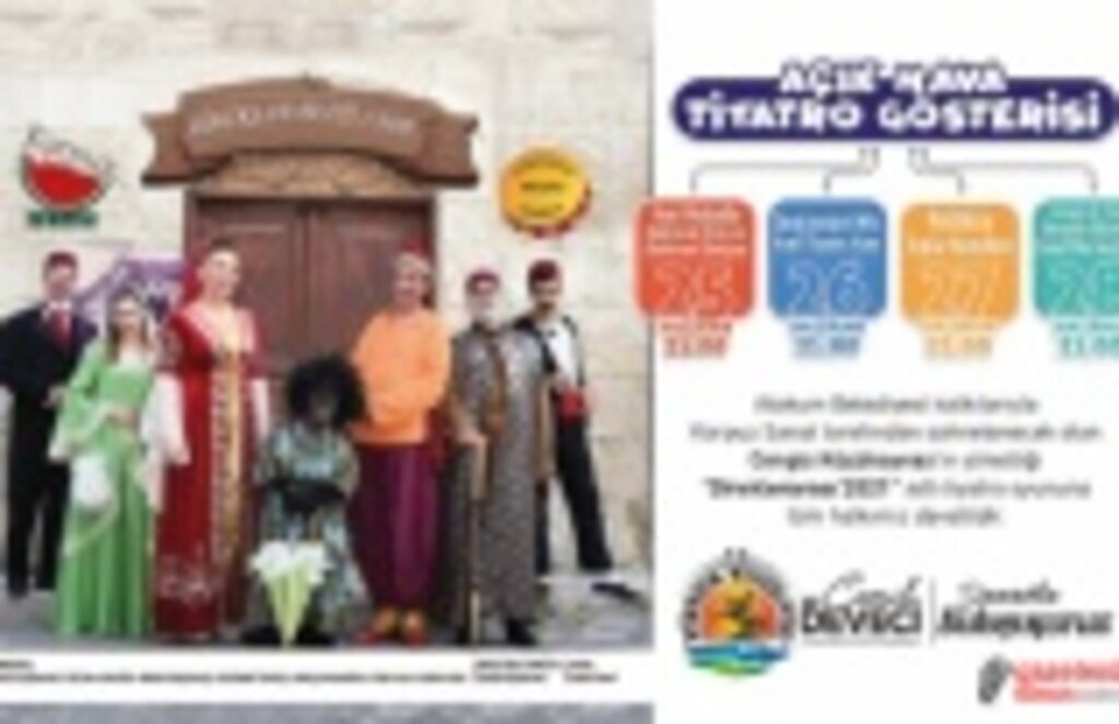 Atakum Belediyesi’nden açık hava tiyatro gösterisi