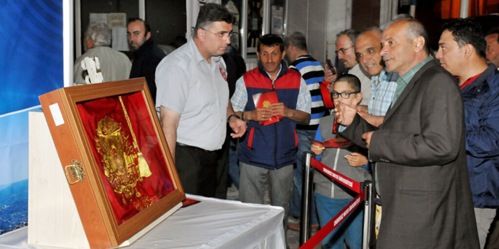 57. Alay Sancağı Camilerde Halkla Buluşturuyor