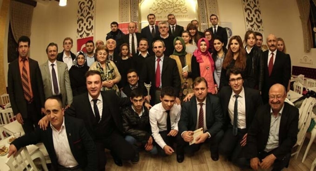 Acem Tekkesi Edebiyat Aşıklarını buluşturdu