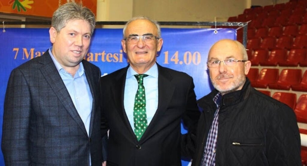 Ahmet Akça: AK Parti teşkilatları demokrasi dersi verdi