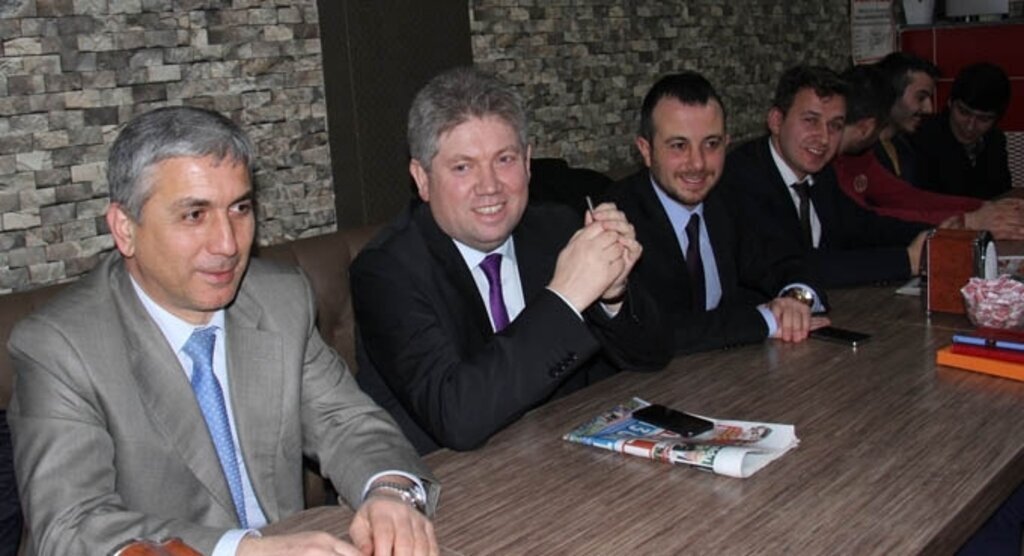 Ahmet Akça: Gençlerle 2023'e yürüyoruz