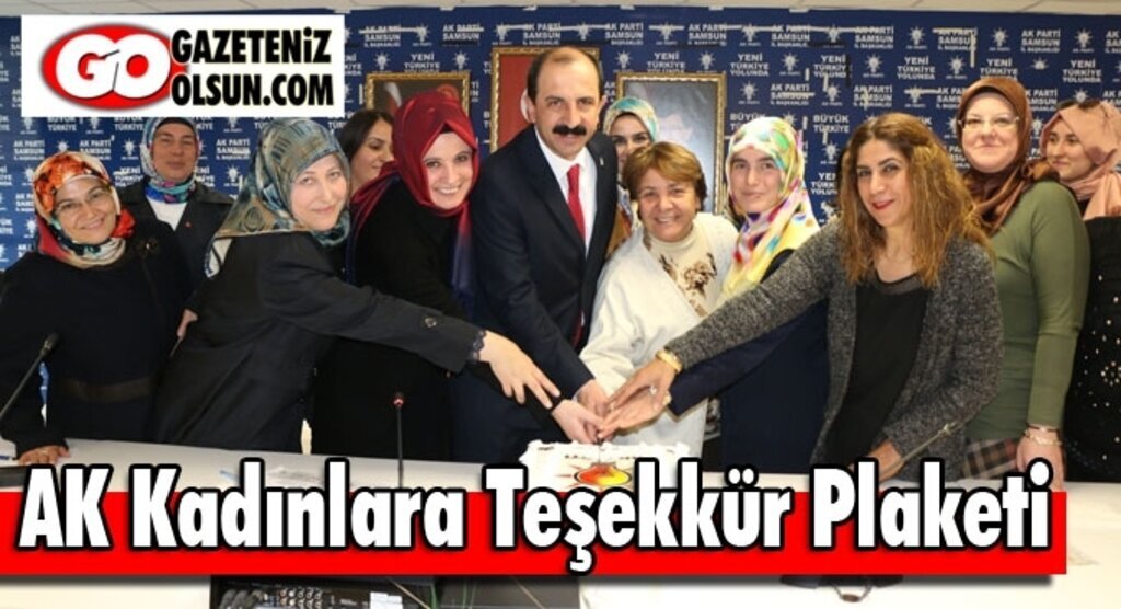 AK Kadınlara Teşekkür Plaketi