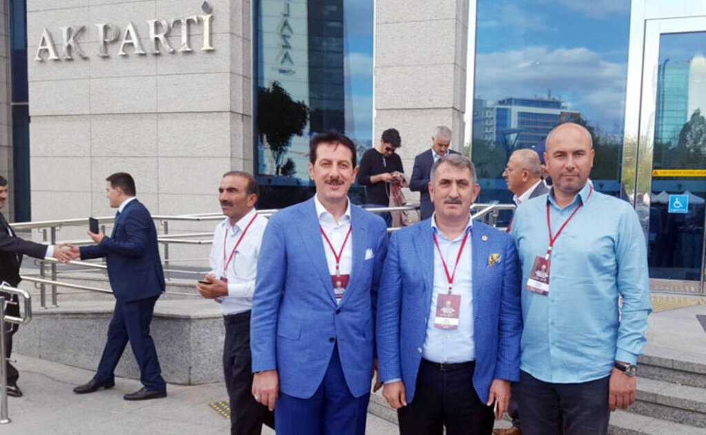 AK Parti 15 yıldır milletle birlikte yürüyor 