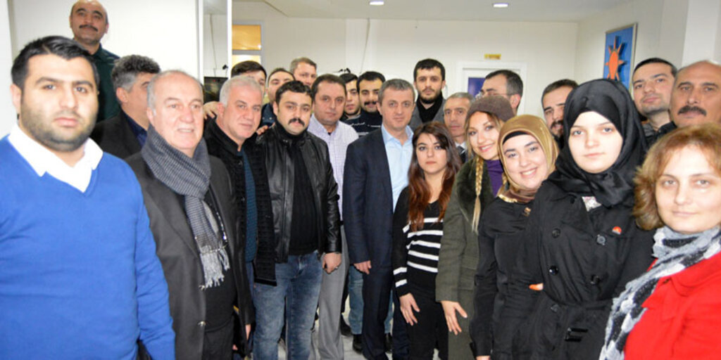 AK Parti İlkadım İlçe Teşkilatı kan verdi