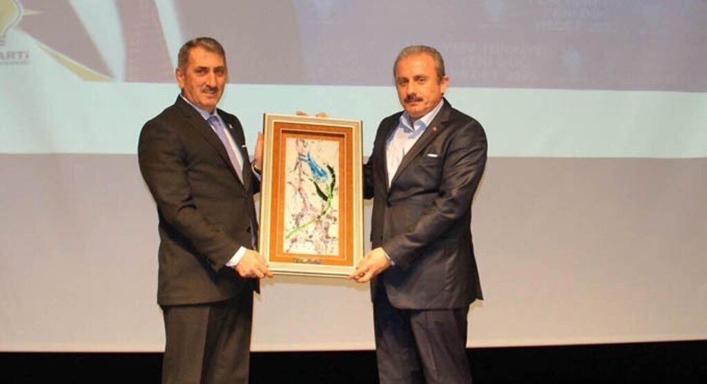 AK Parti Seçim İşleri Bölge Toplantısı Samsun'da yapıldı