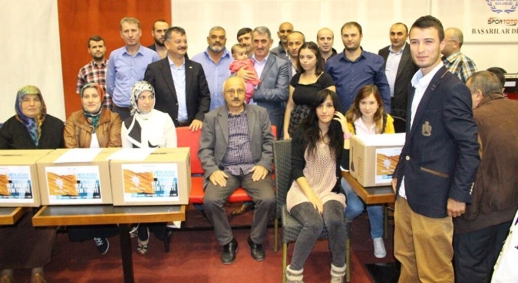 AK Parti'de Mahalle Delege Seçimleri devam ediyor