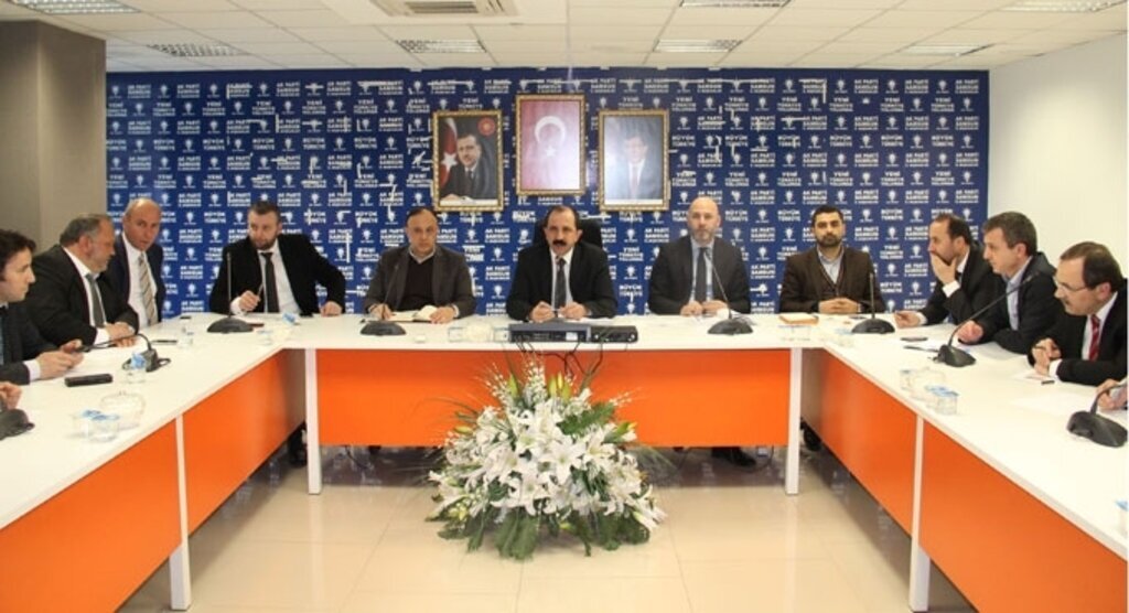 AK Parti'de seçime yönelik istişare toplantısı