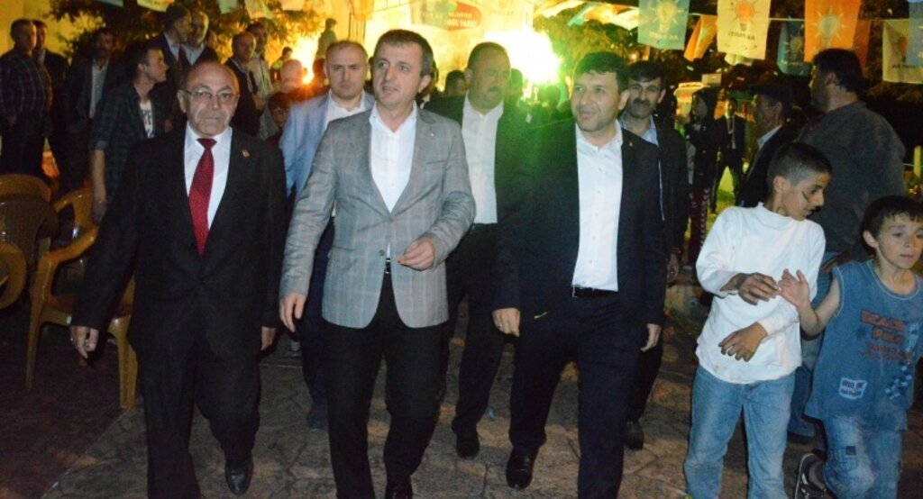 Ak Sevda Yaşardoğu' da alev aldı